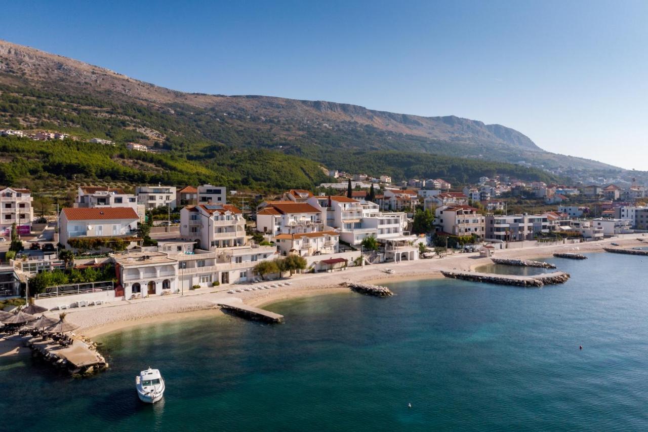 Apartments Antonio - Podstrana, Split Dış mekan fotoğraf