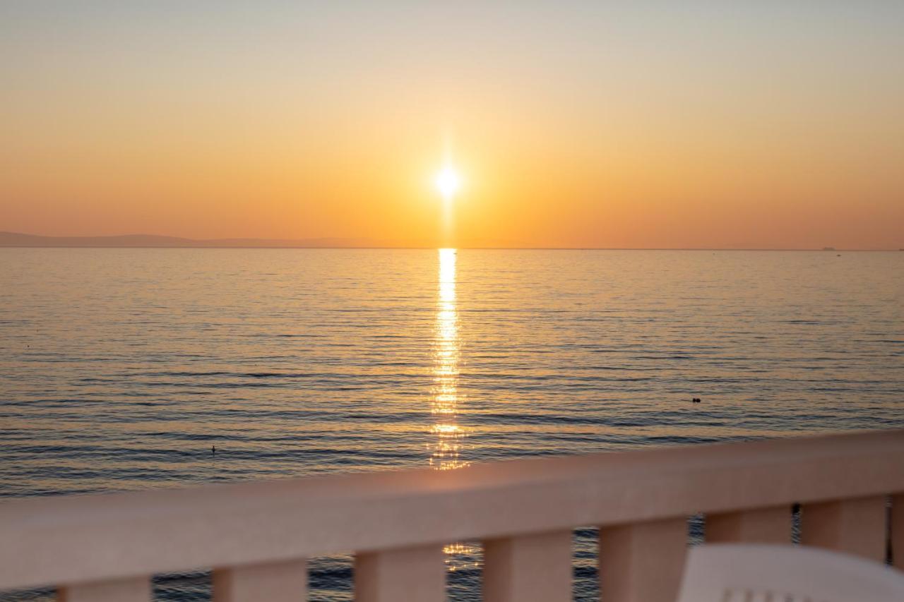 Apartments Antonio - Podstrana, Split Dış mekan fotoğraf
