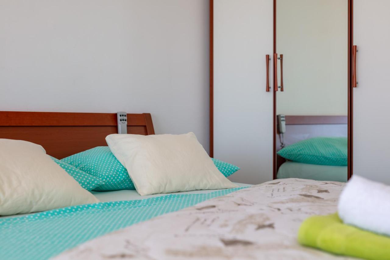 Apartments Antonio - Podstrana, Split Dış mekan fotoğraf
