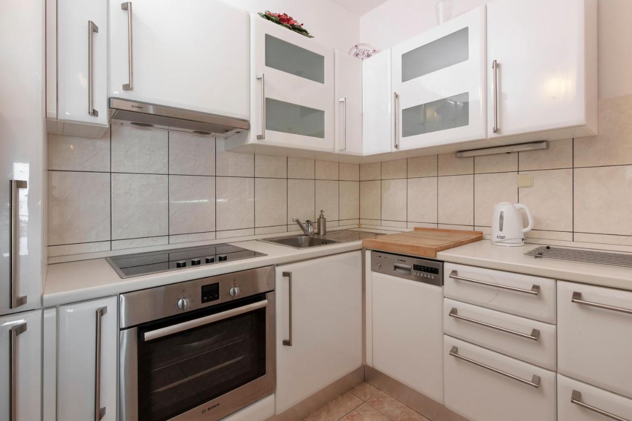 Apartments Antonio - Podstrana, Split Dış mekan fotoğraf
